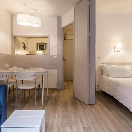 公寓 Slalom Chamois Blanc 霞慕尼