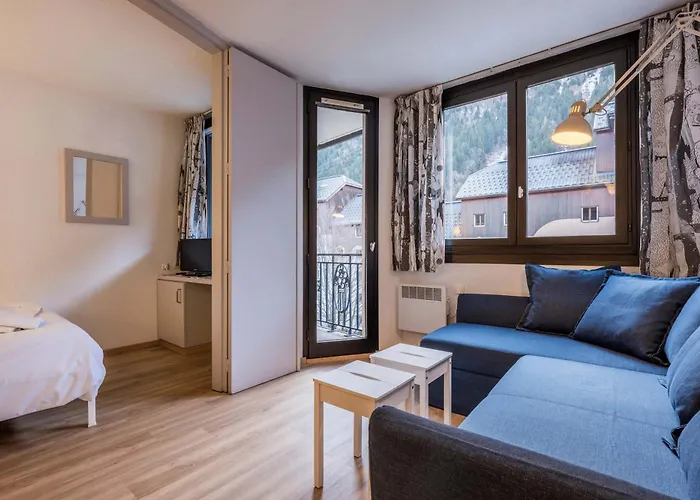 Slalom Chamois Blanc 霞慕尼